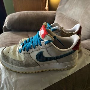 Nike Undefeated Air Force 1  ‘5 on it